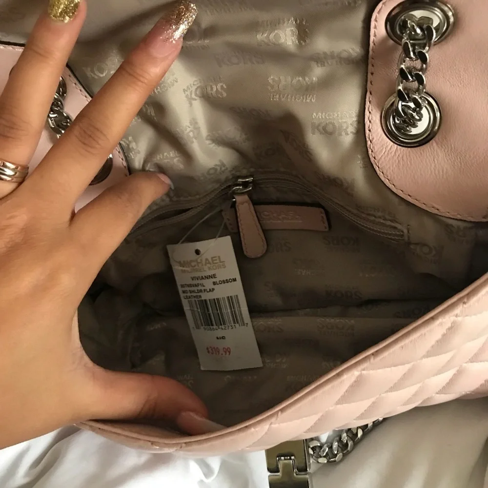 Michael Kors I’m reposting it never carried - Picture 6 of 8